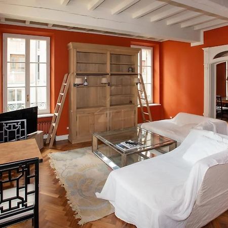 Charme And Relax In Downtown Parma Apartment Exterior foto