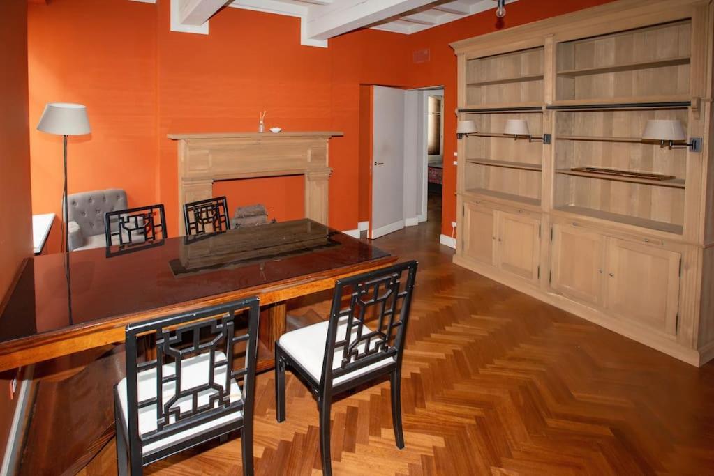 Charme And Relax In Downtown Parma Apartment Exterior foto