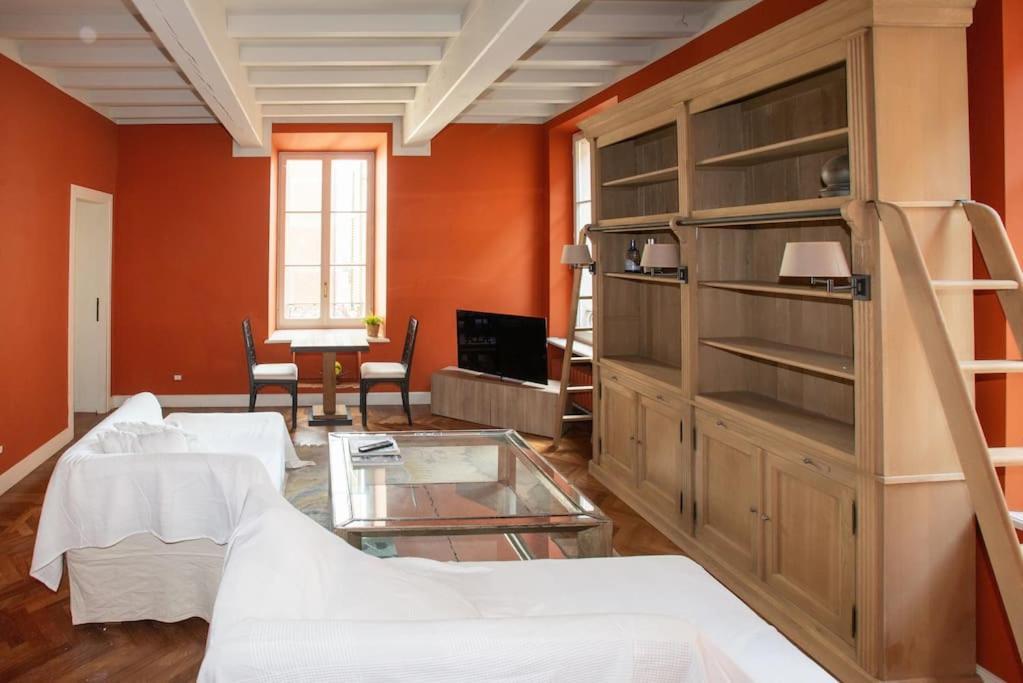 Charme And Relax In Downtown Parma Apartment Exterior foto